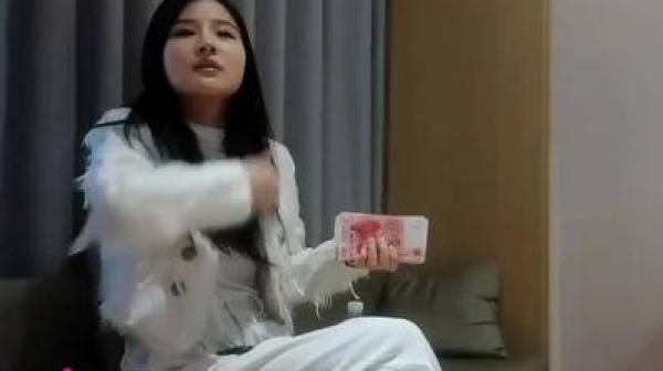 约炮高端气质外围女神-肥尸哥